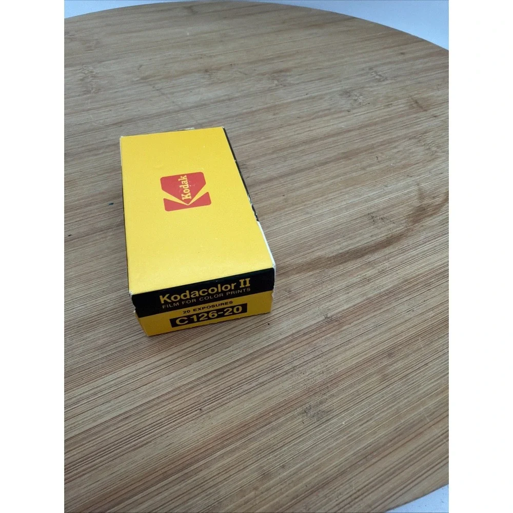 Kodacolor 2 126-20 Color Negative Film Exp 3/1976